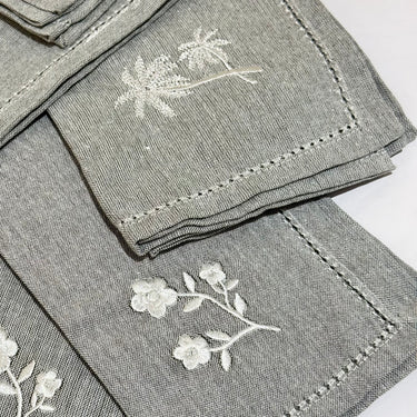 cotton dining napkins online
printed dining napkins for home