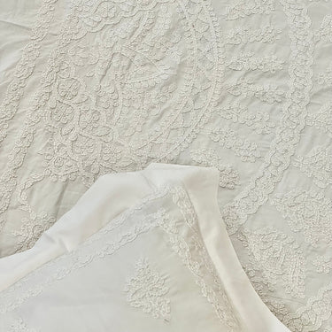 chikankari bedsheet set online