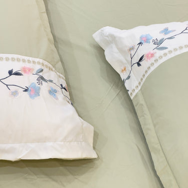 Pistachio Muffin King Size ButterBrushed Fibre Bedsheet | closeup view
