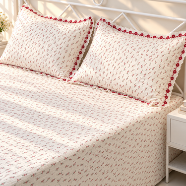 Red Leaf Custard King Size ButterBrushed Fibre Bedsheet | full view