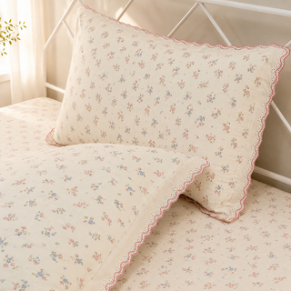 Berry Custard King Size ButterBrushed Fibre Bedsheet | front view