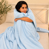 Blue Cloud Soufflé Lightweight Cooling Silk Comforter for Hot Sleepers | lifestyle
