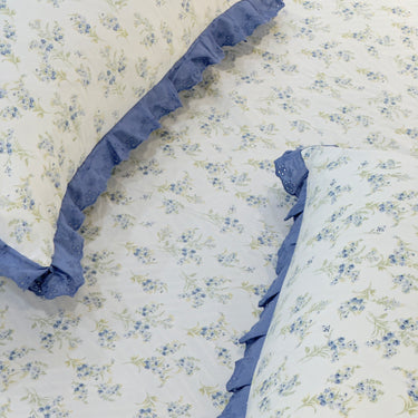 cotton pillow covers with lace frills
