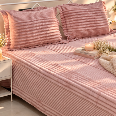 Strawberry Mallow King Size Velvety Corduroy Winter Bedsheet Set with 2 Pillow Covers | full view