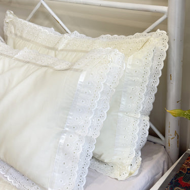 cotton pillow covers with lace frills